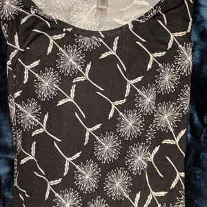 Lularoe Large Perfect T